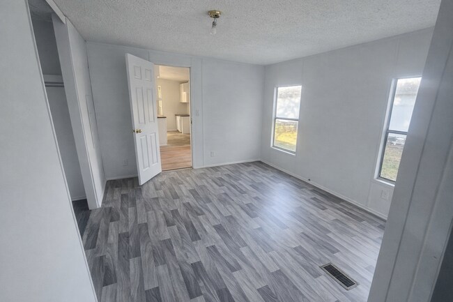 Photo - 110 Deborah Dr