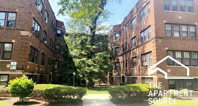 Building Photo - 104 Lincoln Ave Unit 104 Lincoln Avenue