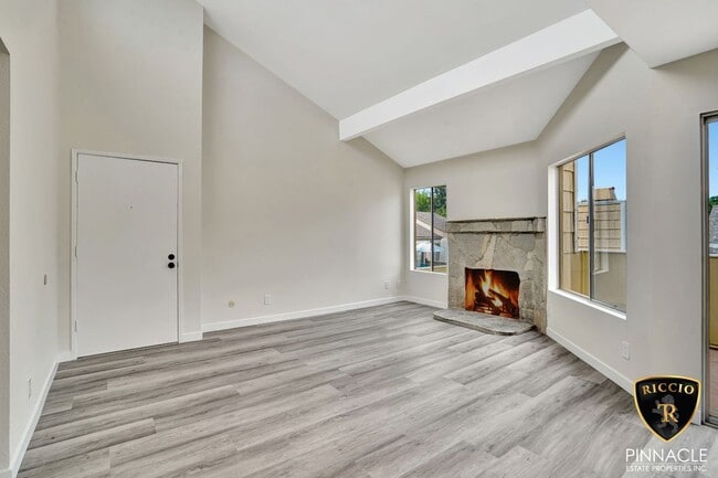 Photo - 18408 Hatteras St