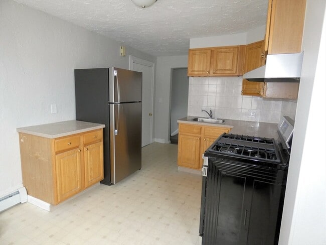 Photo - 7 Greenwood St Unit B