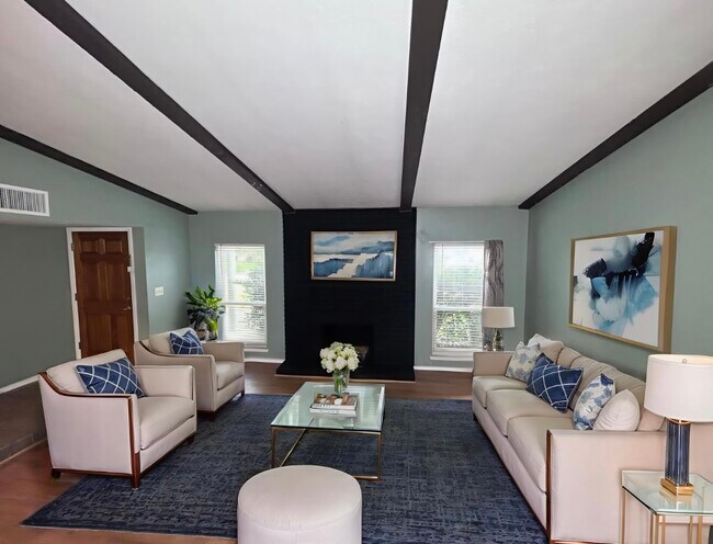 Photo - 3001 Powell Dr