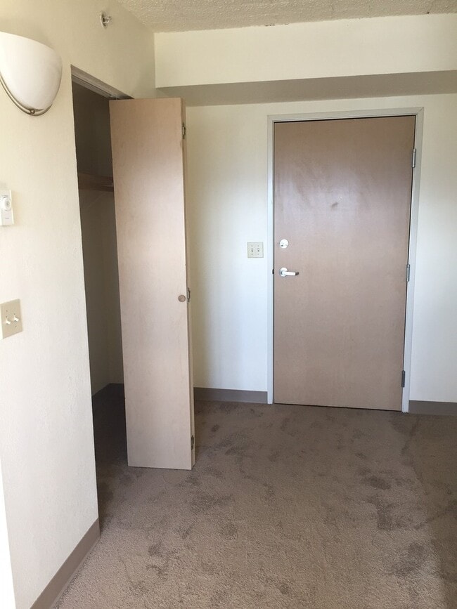 Photo - McKinley Tower Apartments
