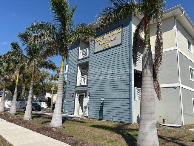 Photo - Royal Palms Apartments