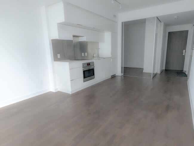 Photo - 185 Roehampton Ave Unité 1801