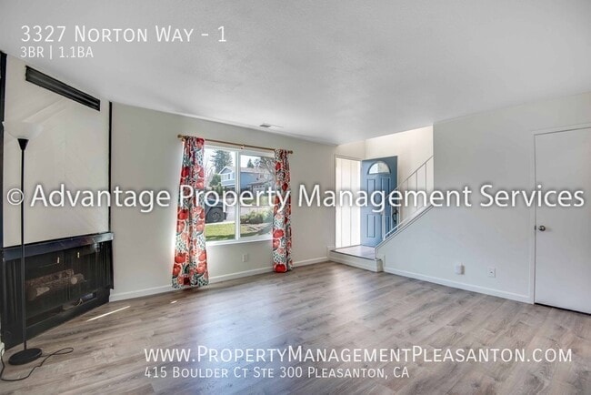 Photo - 3327 Norton Way Unidad 1