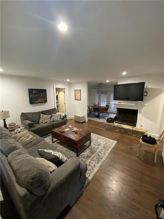 Photo - 2006 Fairway Cir NE