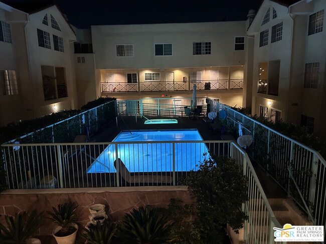 Photo - 1131 Campbell St Unit 212