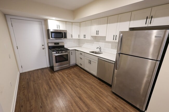 Photo - 332 Talbot Ave Unit 14