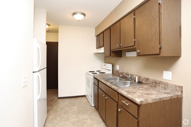 1HAB, 1BA - 579 ft² - Kensington Place Apartments