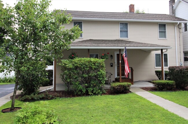 Photo - 11 Columbia St