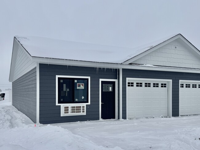 Photo - Liberty Villas Bldg. 02