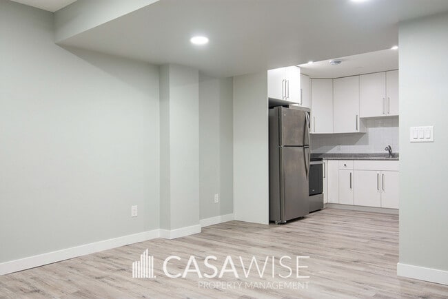 Photo - 7914-7174 174 Ave NW