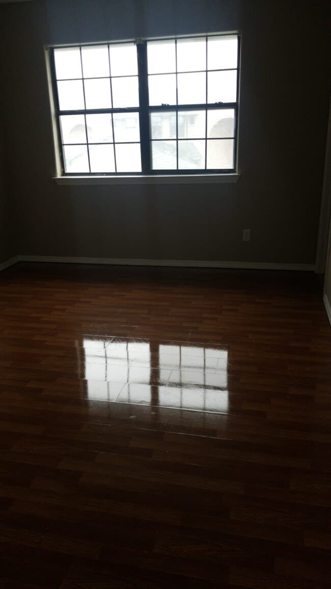 Photo - 2604 Melanie Dr