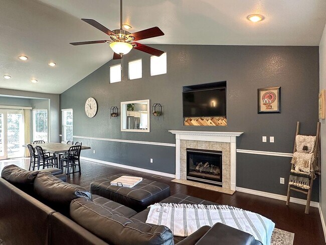 Photo - 2705 Stone Creek Rd