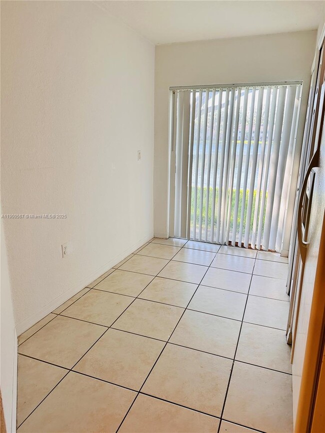 Photo - 1250 SE 29th St Unit 105-58