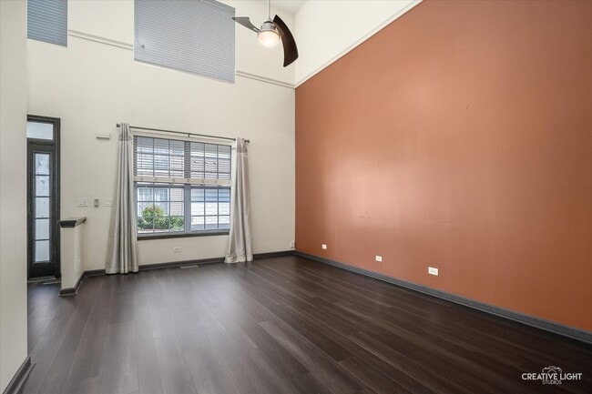 Photo - 230 St James Pkwy