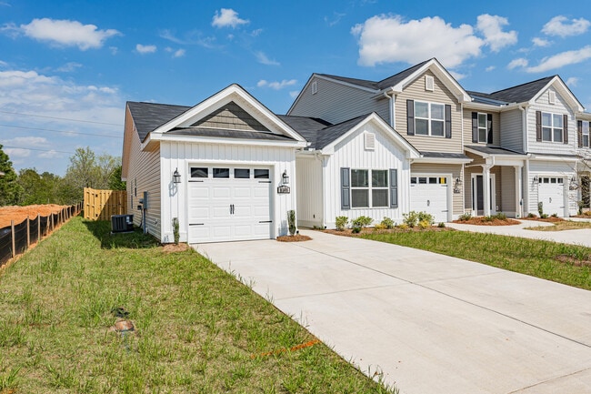 Photo - 8165 Bannock Cir