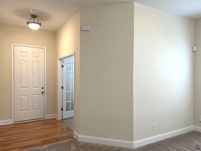 Photo - 323 Harvest Walk