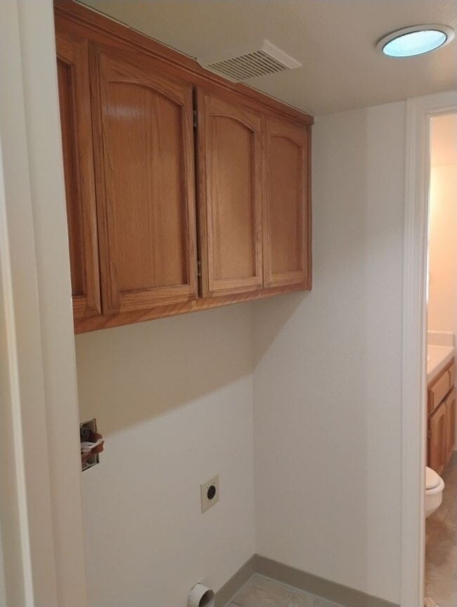 Photo - By appointment only. Do not disturb occupants. Apply now to schedule a viewing.