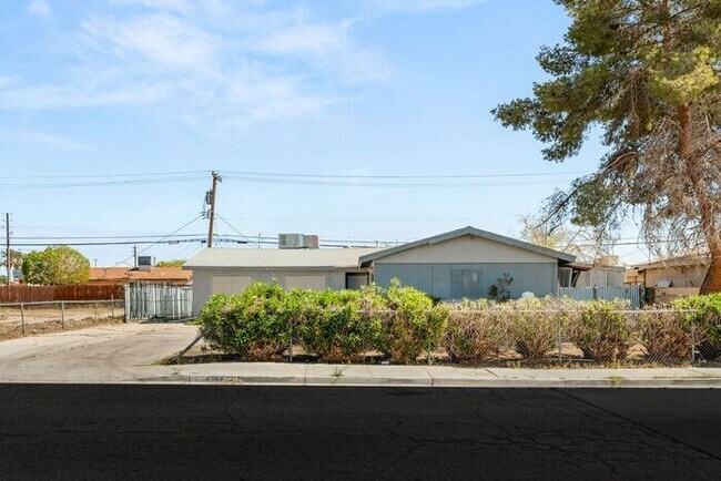 Photo - Charming Single-Story Home with No HOA & Attached 2-Car Garage