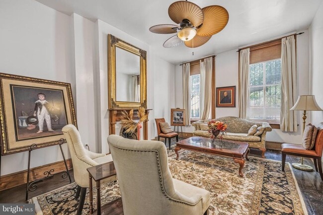 Photo - 1205 4th St NW