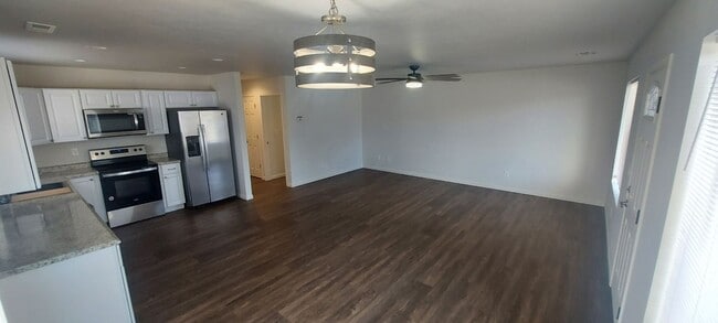 Photo - MP132 - 14418-14420 E Heroy Unidad 14420 E Heroy