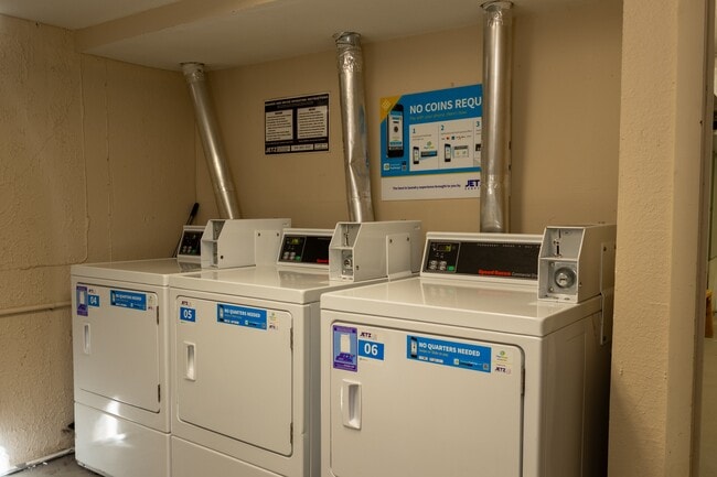 Photo - College Hill Flats