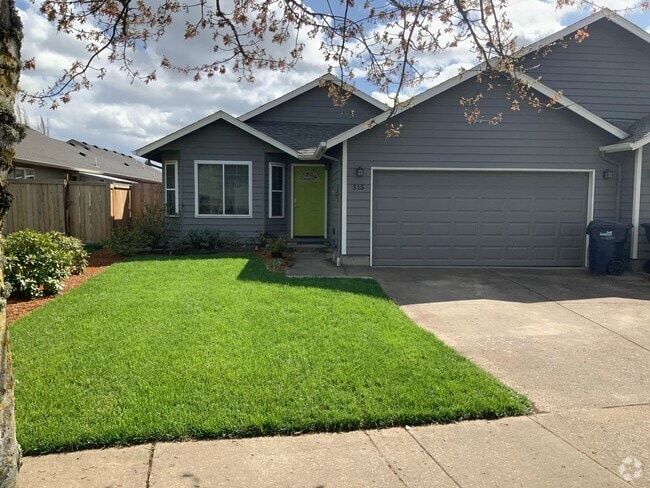 Building Photo - 3 Bedroom, 2 Bathroom House in Springfield