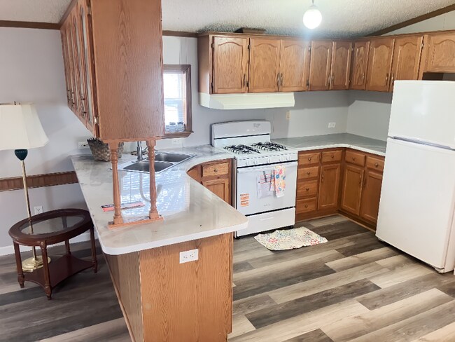 Photo - 200 N 28th St