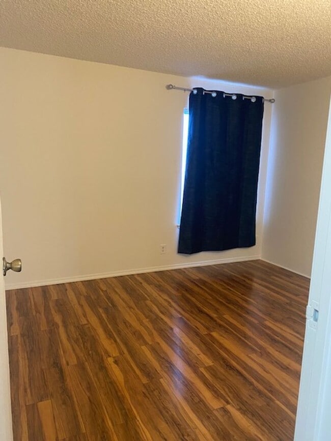 Photo - Cute 1 bdrm, 1 bath downstairs condo