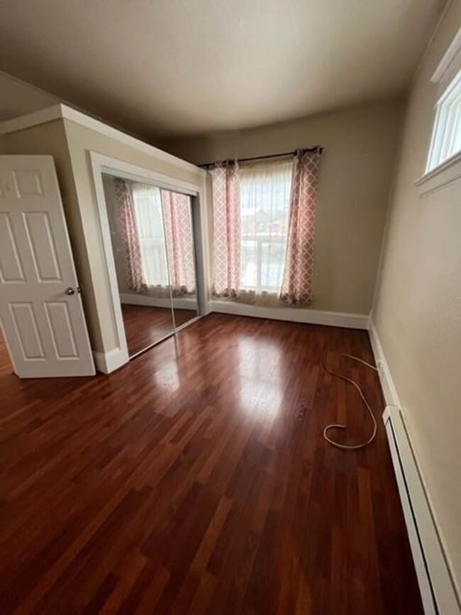 Photo - Charming 3 Bedroom 2 Bath Home in Everett with Storage Garage!