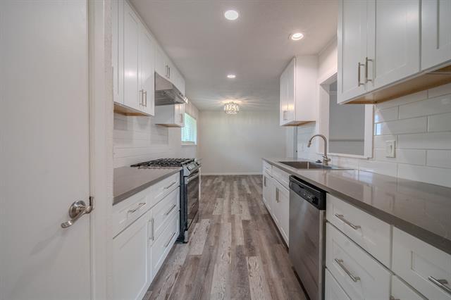 Building Photo - 2513 Belhaven Dr