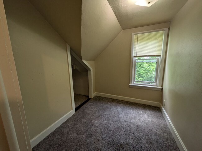 Photo - 1207 S 15th St Unit 1207 S 15th St Upper