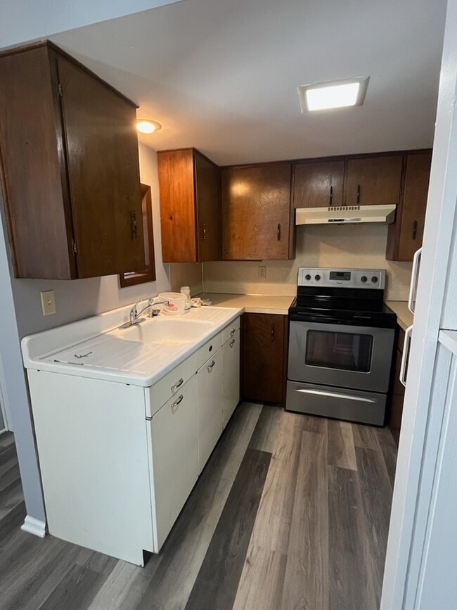 Photo - 333 W Washington Ave Unit 1/2