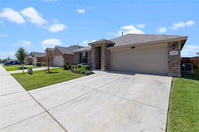 Photo - 16429 Porterfield Ln