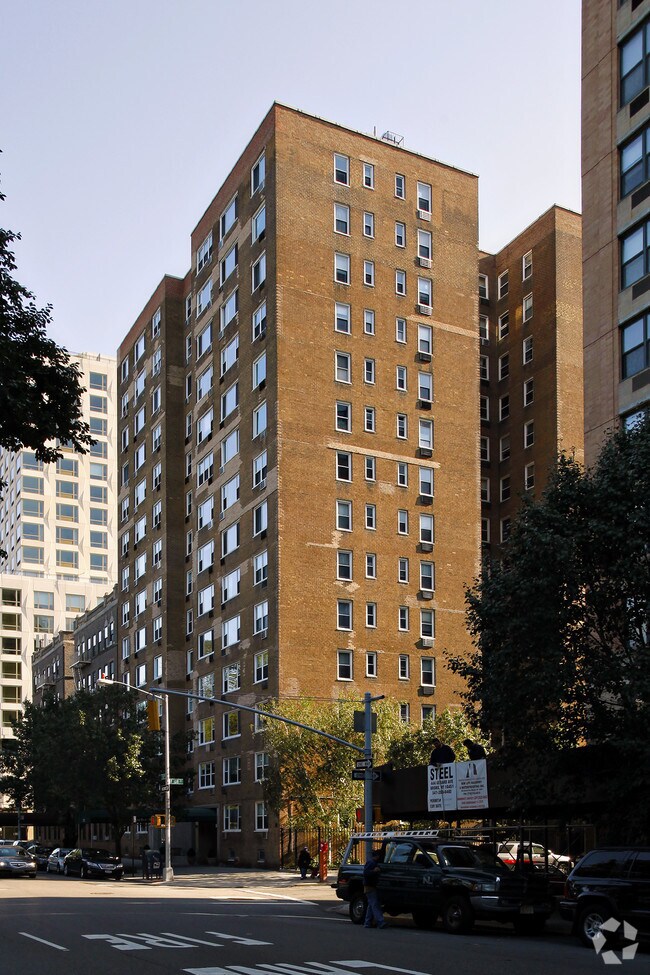 Photo - 1255 5th Ave