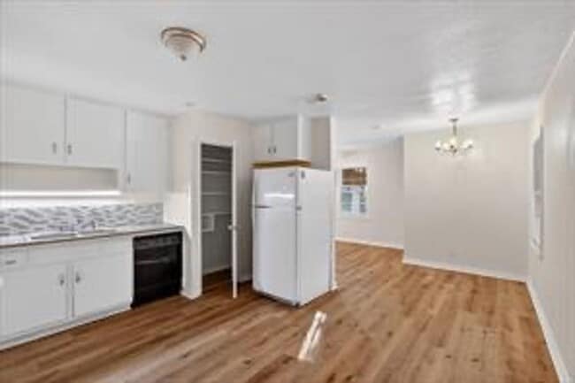 Photo - MOVE IN READY 4 BED 2 BATH!