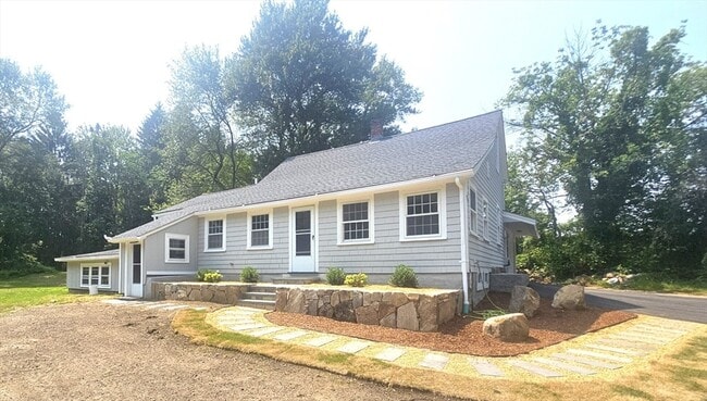 Building Photo - 95 Bowman St Rental