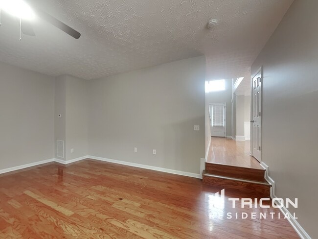 Photo - 12573 Lakeside Pkwy