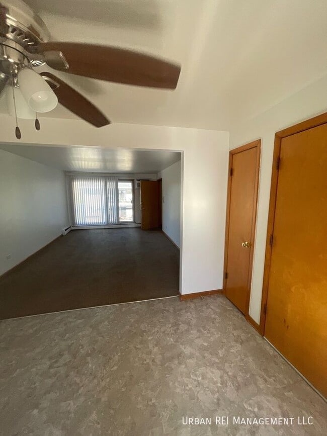 Photo - 17385 70th Ave Unidad L - Classic