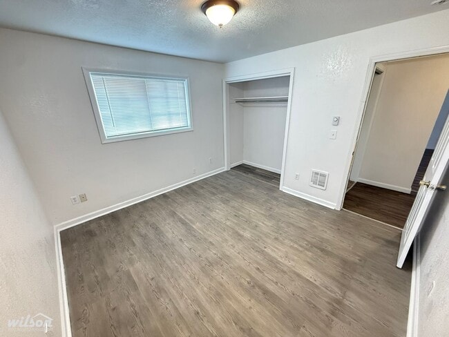 Photo - 310 W Pierce St Unit 5