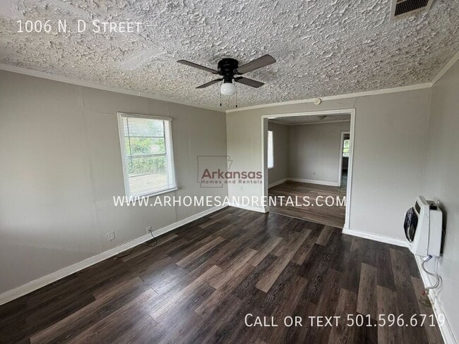 Photo - 1006 N Dakota Ave