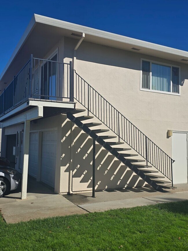 Photo - Beautifully Updated #4 Condo Unidad 4