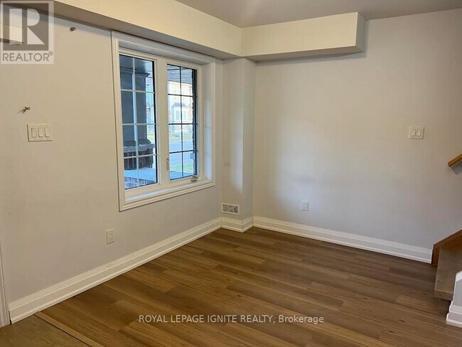 Photo - 636 Linden Dr