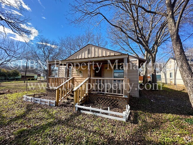 Building Photo - 307 S 9th St Rental
