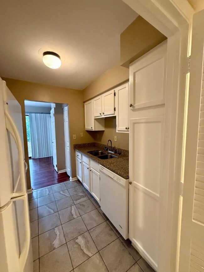 Photo - 750 Shaker Dr Unit 401