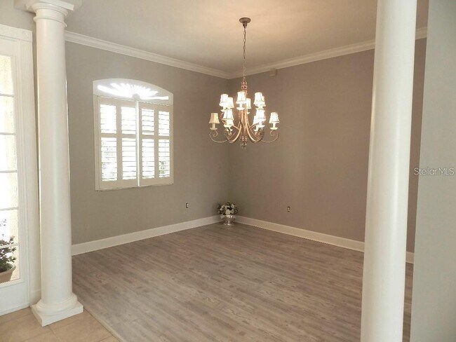 13335 Purple Finch Cir