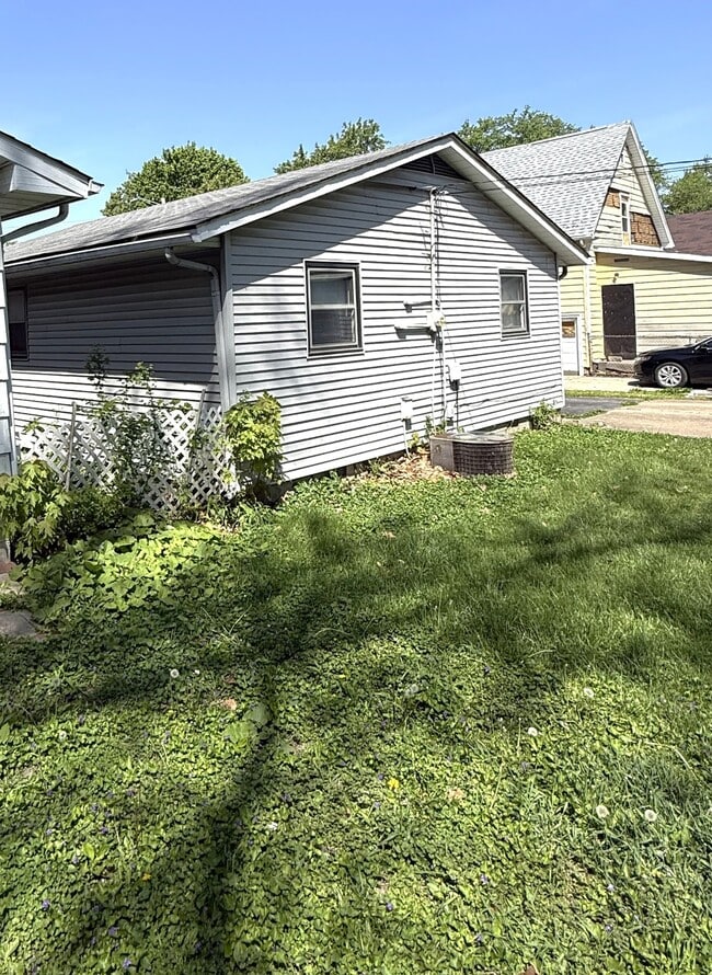 Photo - 2148 N Church St