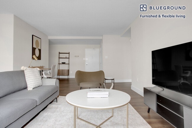 Photo - 1515 Richmond Hwy Unidad FL12-ID445