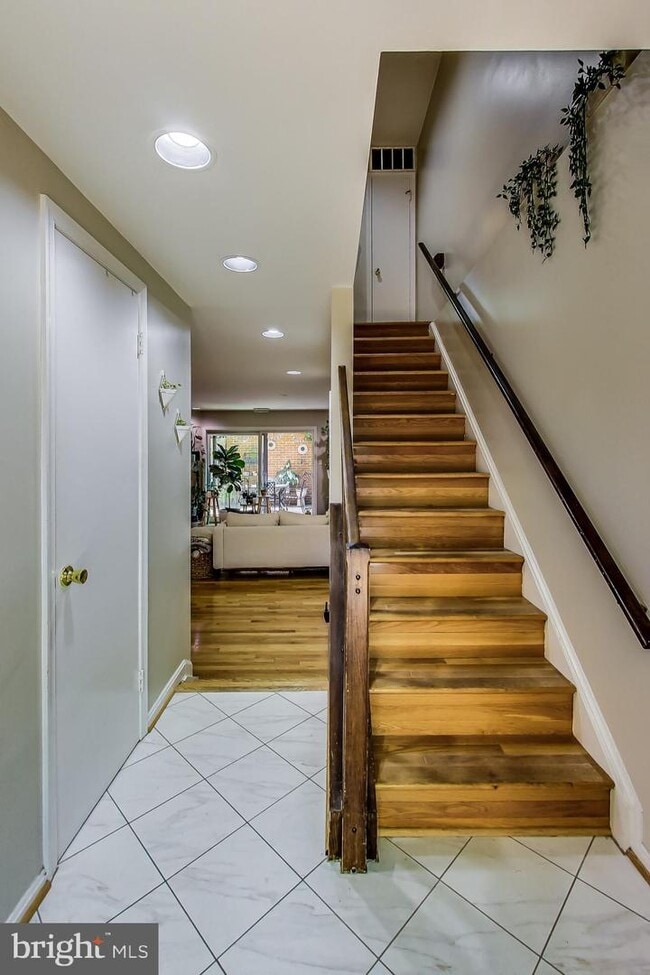 Photo - 3307 19th St NW